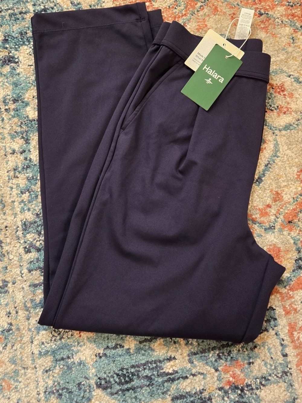 HALARA Women’s Navy Straight-Leg Athletic Pants